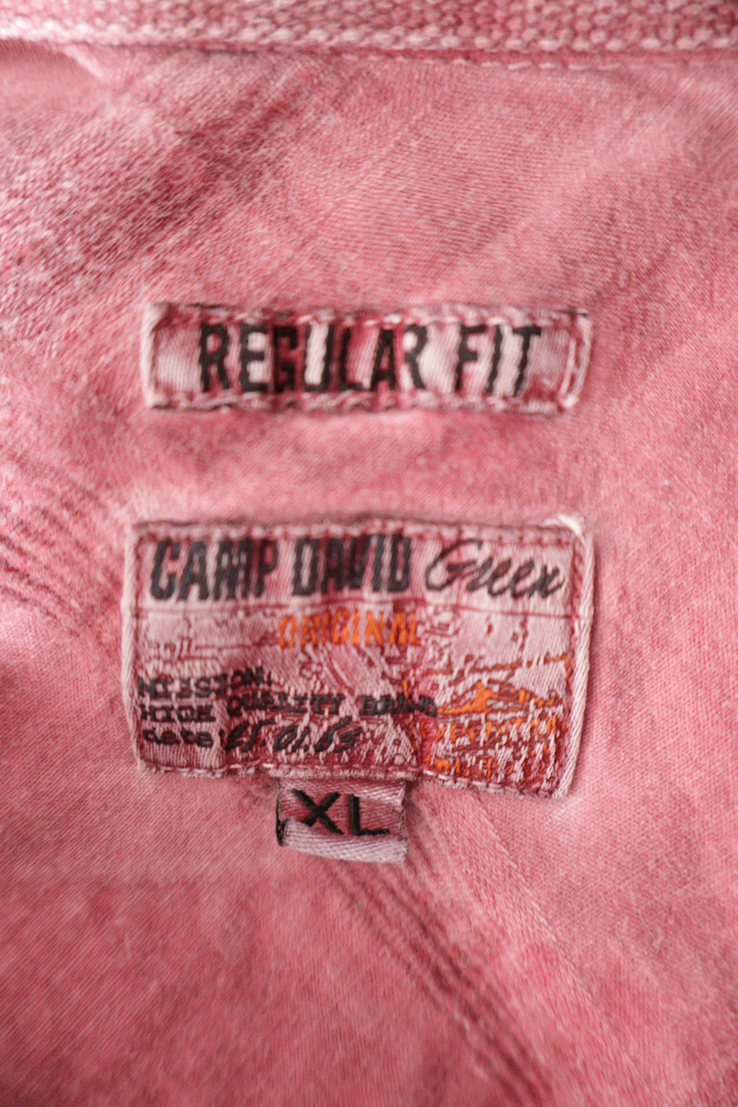 Camasa Camp David roz mărime XL etichetă mărime și compoziție second-hand premium