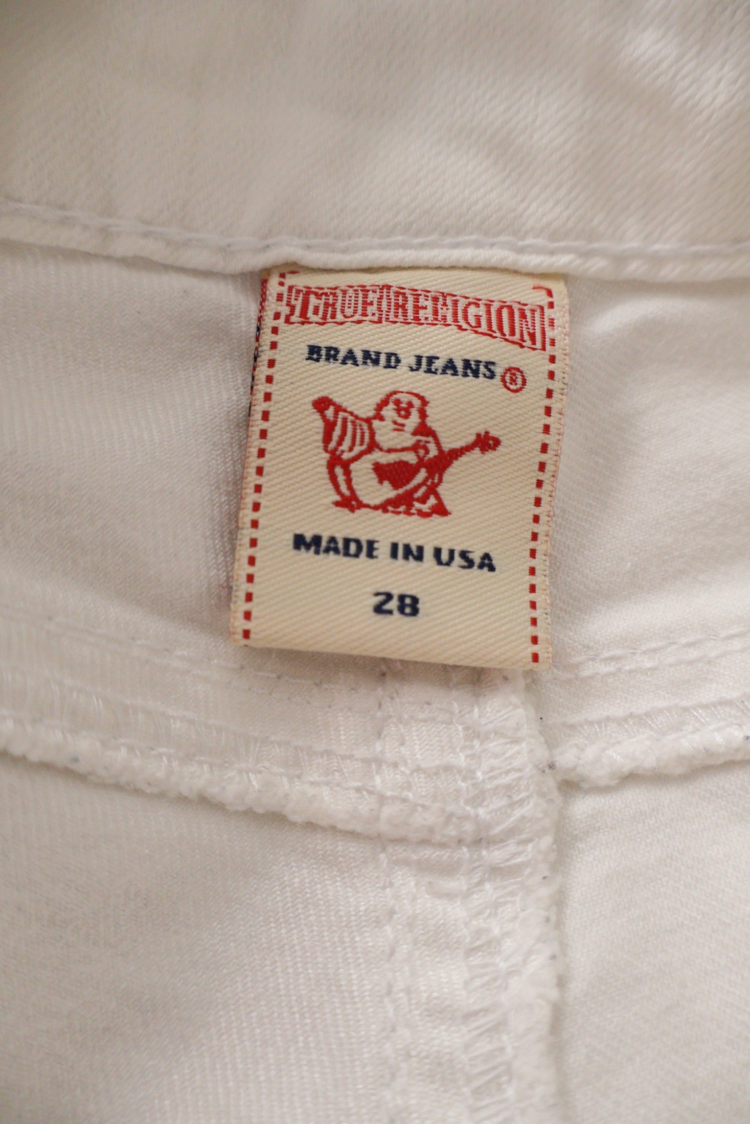 Blugi True Religion alb mărime W28 etichetă mărime și compoziție second-hand premium