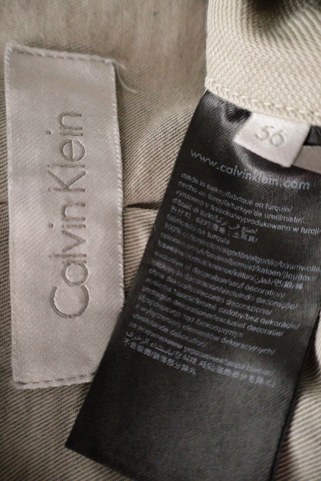 Sacou Calvin Klein bej mărime XXL etichetă mărime și compoziție second-hand premium
