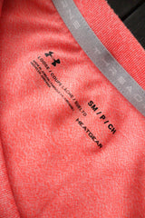Tricou Under Armour coral / roz coral melanj mărime S etichetă mărime și compoziție second-hand premium