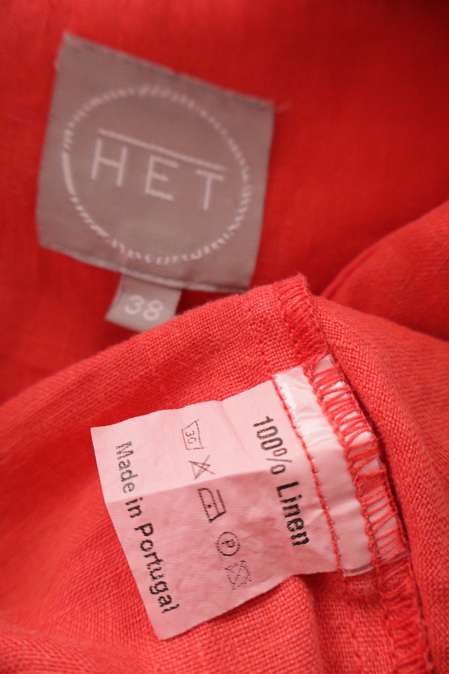 Rochie HET corai mărime M etichetă mărime și compoziție second-hand premium