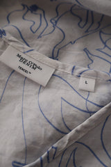 Bluza Marc O'Polo DENIM alb cu imprimeu albastru deschis mărime L etichetă mărime și compoziție second-hand premium