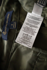 Pantaloni Brooks Brothers verde olive mărime XS etichetă mărime și compoziție second-hand premium