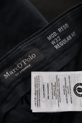 Pantaloni scurti Marc O'Polo bleumarin inchis mărime M etichetă mărime și compoziție second-hand premium