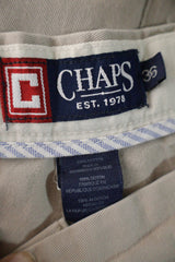 Pantaloni scurti CHAPS bej mărime L etichetă mărime și compoziție second-hand premium