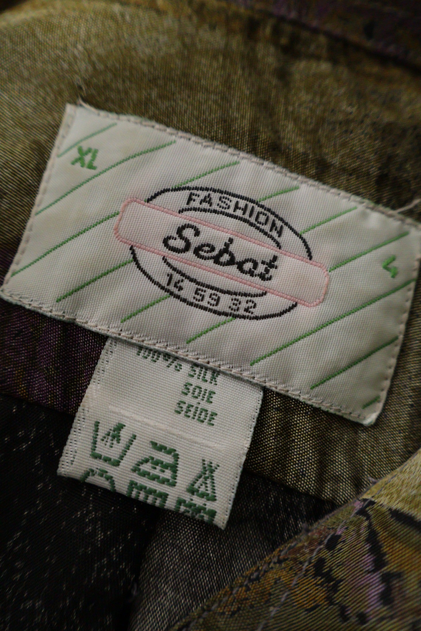 Camasa Sebat oliv, violet, negru, bej mărime XL etichetă mărime și compoziție second-hand premium
