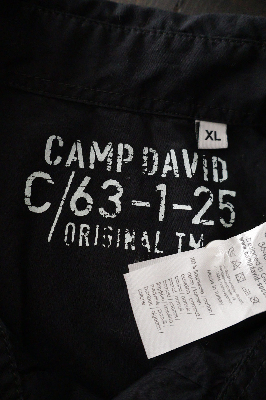 Camasa Camp David negru mărime XL etichetă mărime și compoziție second-hand premium