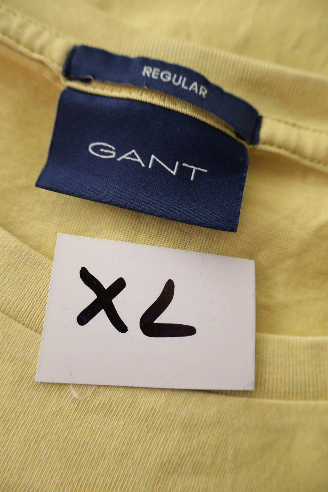Tricou GANT galben pal mărime XL etichetă mărime și compoziție second-hand premium
