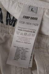 Pantaloni scurti Camp David alb mărime L etichetă mărime și compoziție second-hand premium