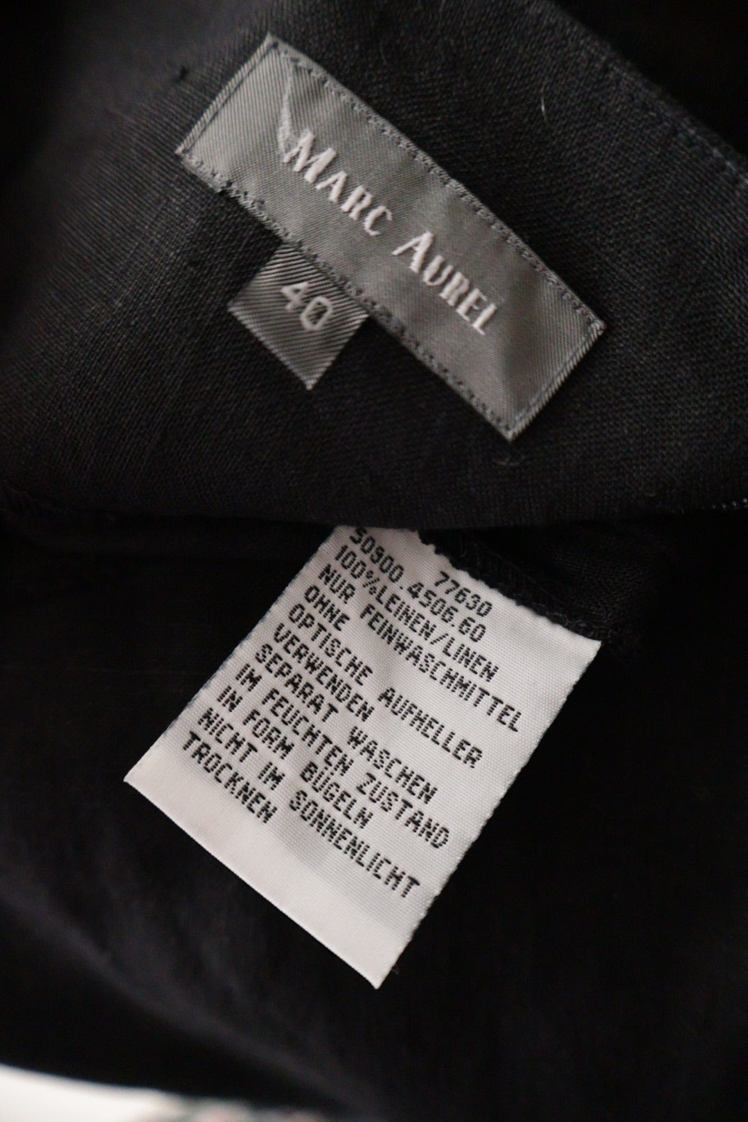 Rochie Marc Aurel negru mărime M etichetă mărime și compoziție second-hand premium
