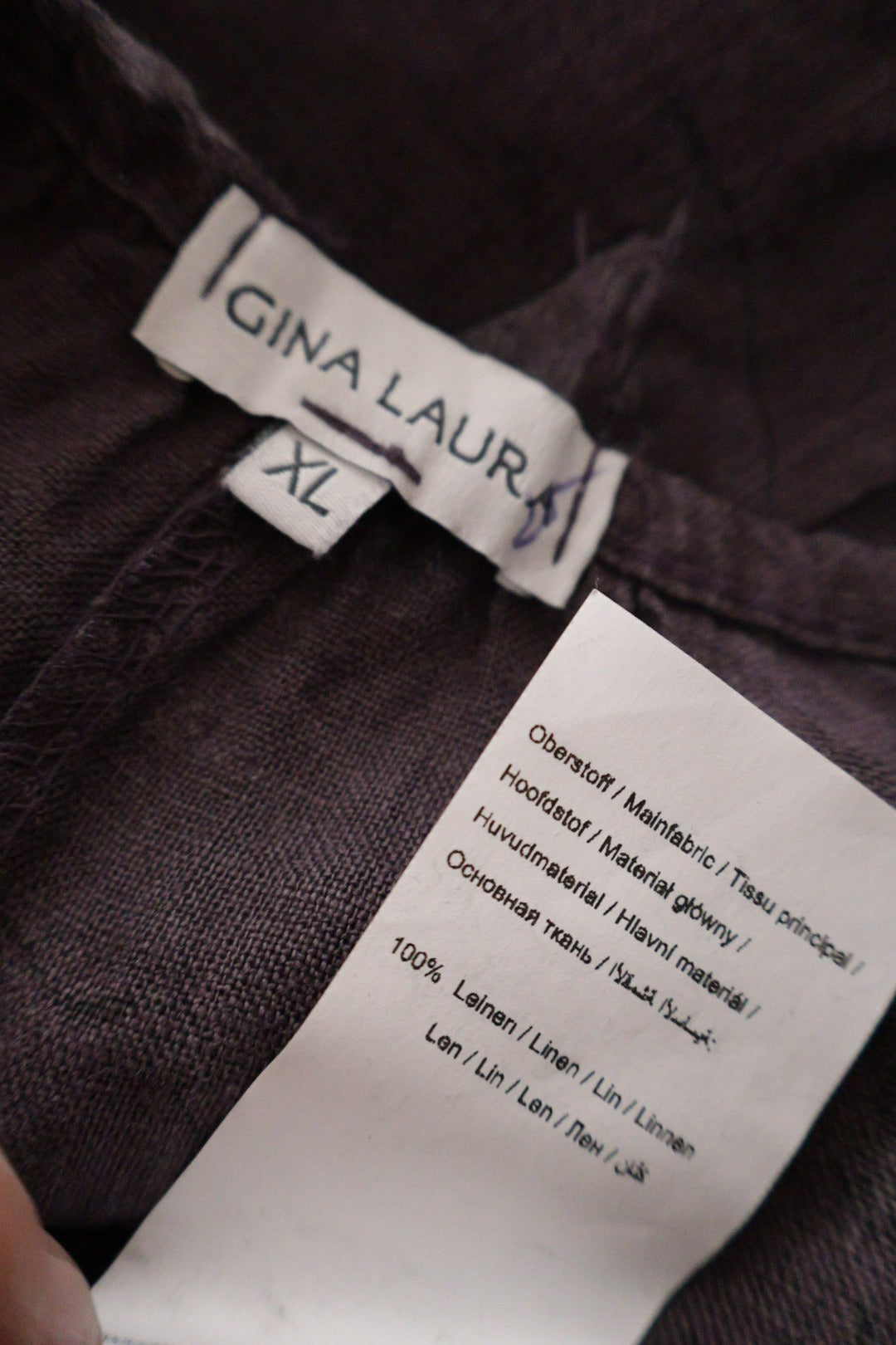 Rochie Vigina Laur mov prună cu imprimeu floral mărime XL etichetă mărime și compoziție second-hand premium