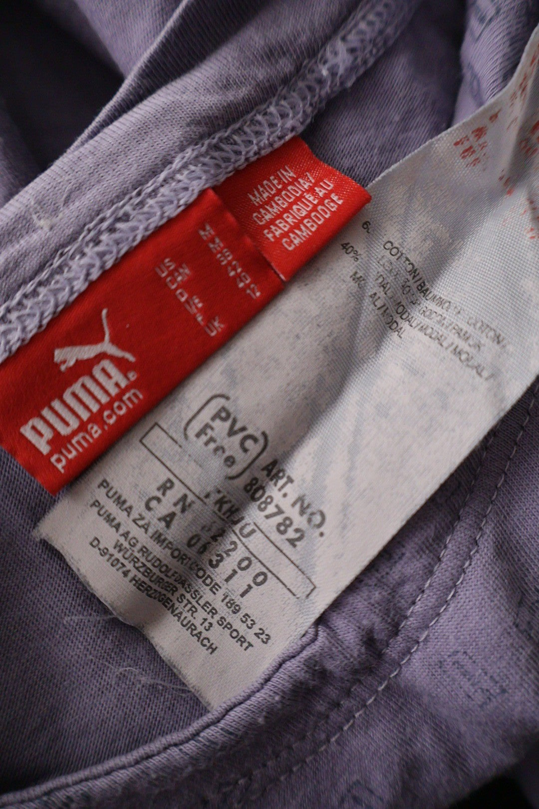 Maiou PUMA lila mărime S etichetă mărime și compoziție second-hand premium