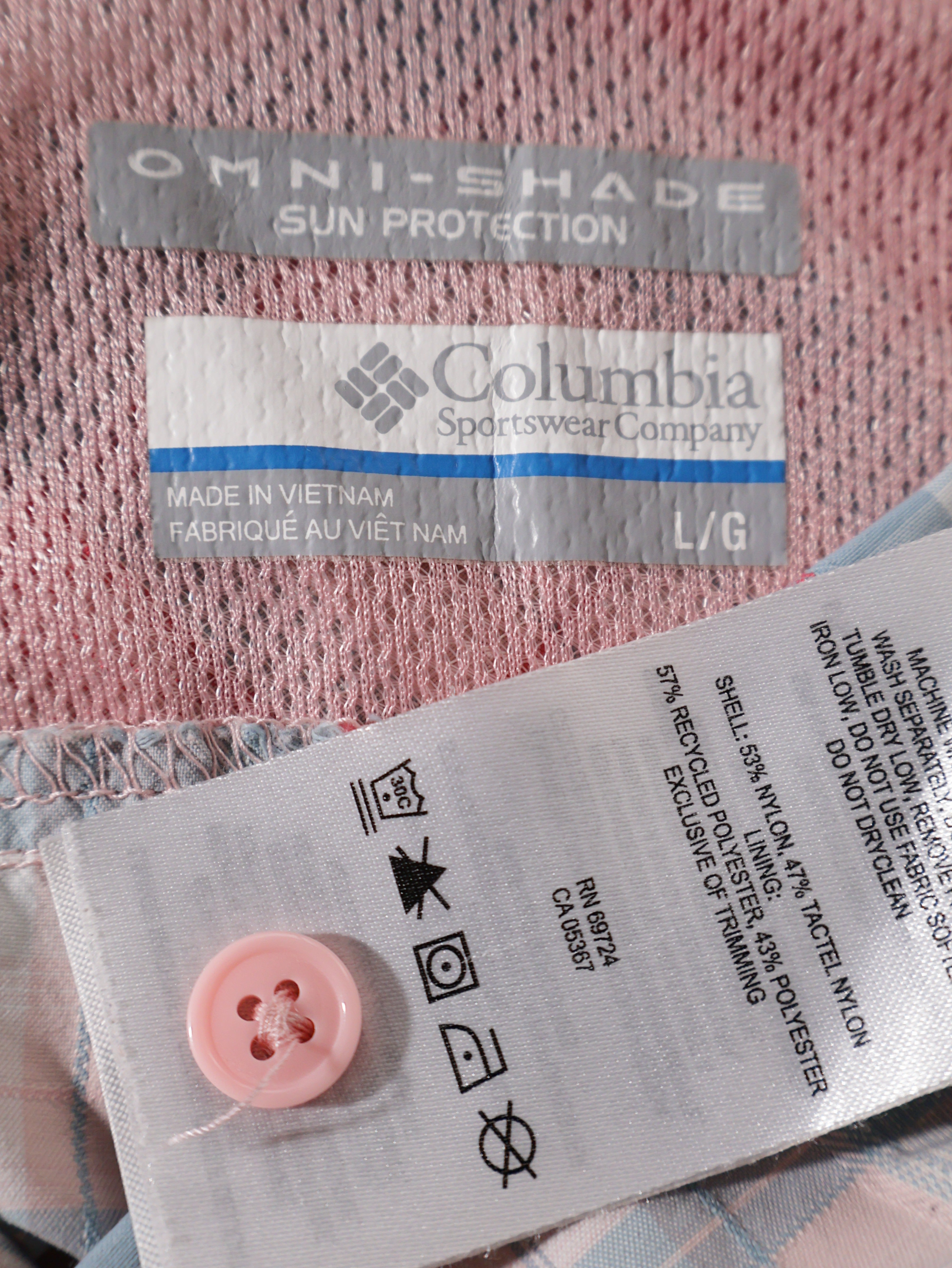 Eticheta marime si compozitie (rotita dreapta) - Cămașă Columbia carouri pastelate – L – Femei