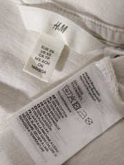 Eticheta marime si compozitie (rotita dreapta) - Tricou H&M alb cu imprimeu grafic – XS – Femei