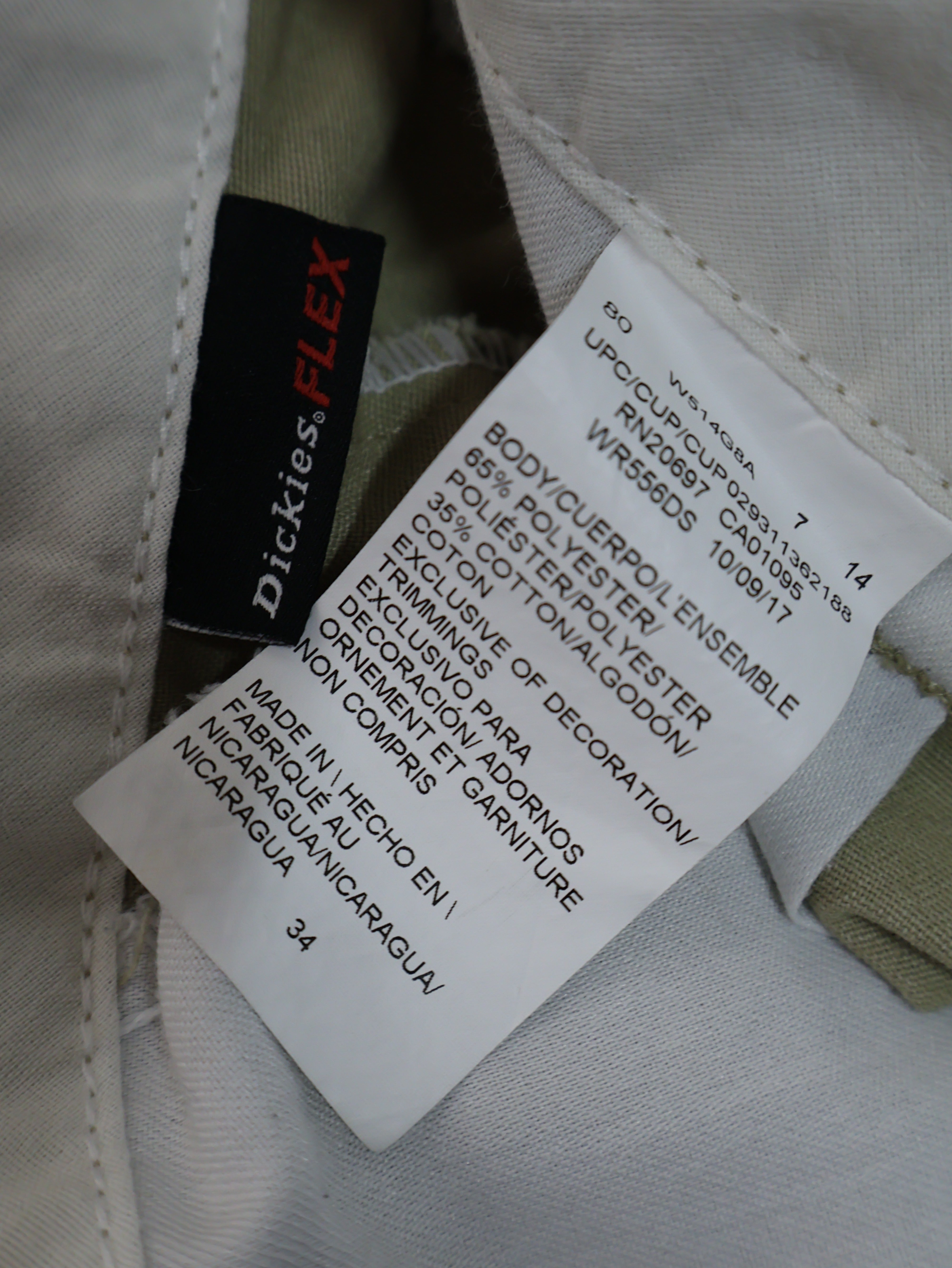 Eticheta marime si compozitie (rotita dreapta) - Pantaloni Dickies bej cu buzunare cargo – M – Bărbați
