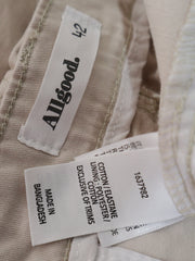 Eticheta marime si compozitie (rotita dreapta) - Pantaloni scurți chino bej din bumbac elastic – Alte Branduri – 3XL – Bărbați