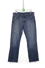Blugi Wrangler - marimea L W36/L34 - Barbati