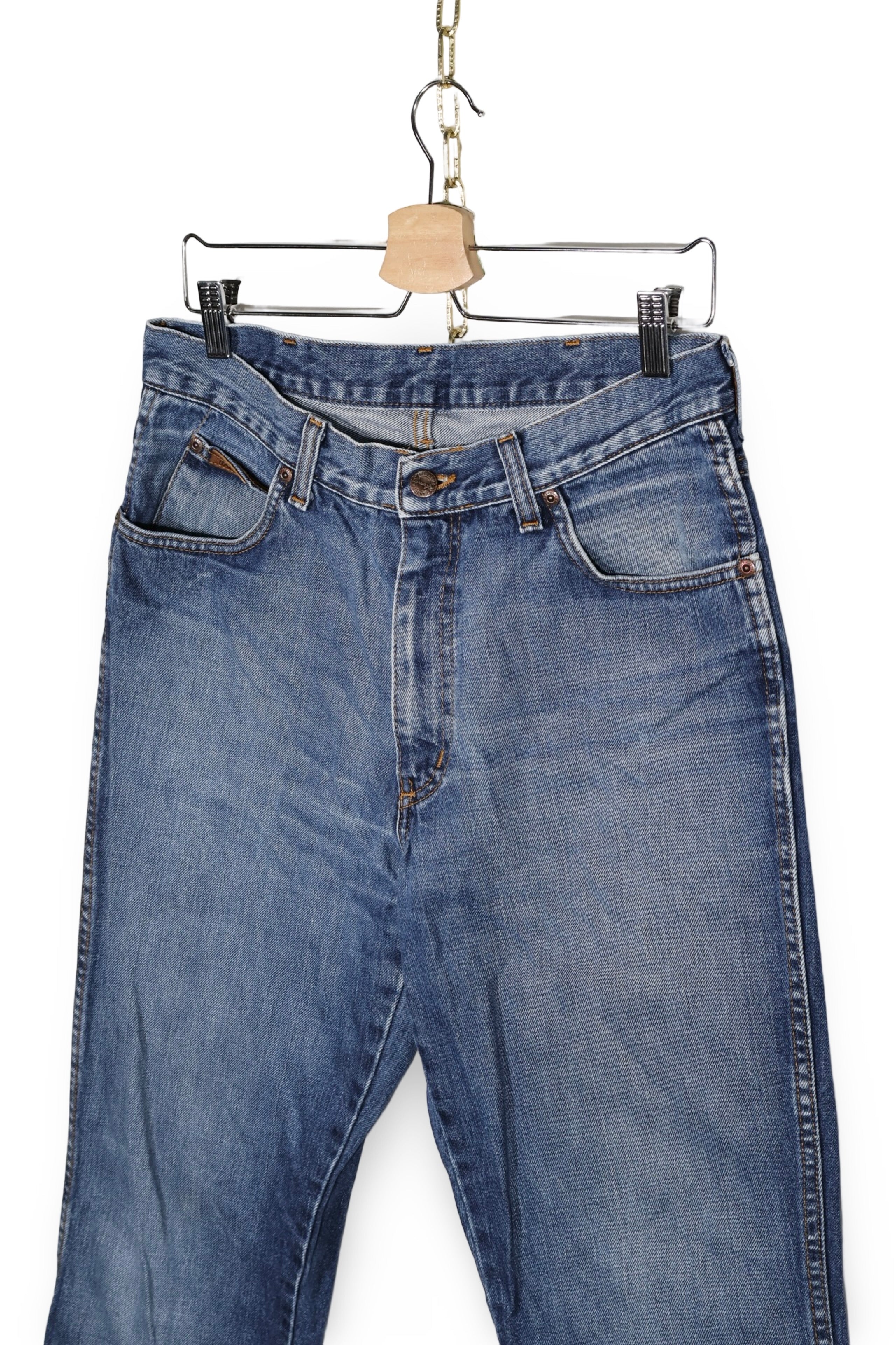 Blugi Wrangler - marimea S/M W33/L32 - Barbati
