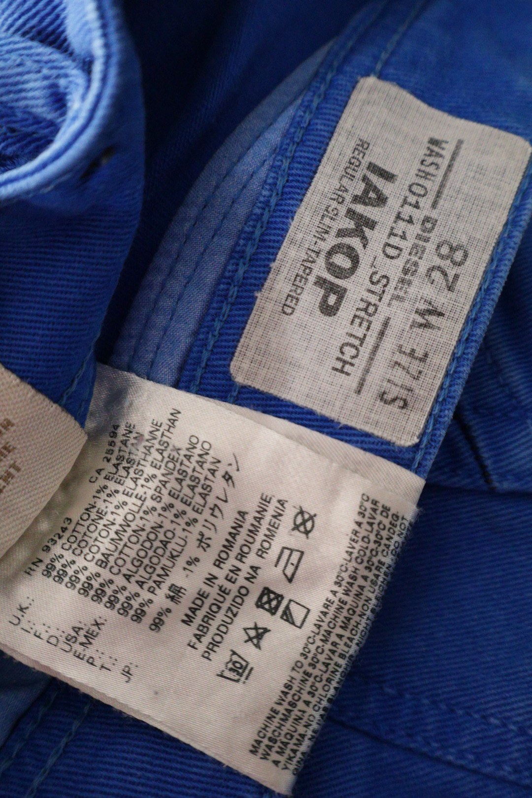DIESEL – blugi – etichetă – second-hand premium