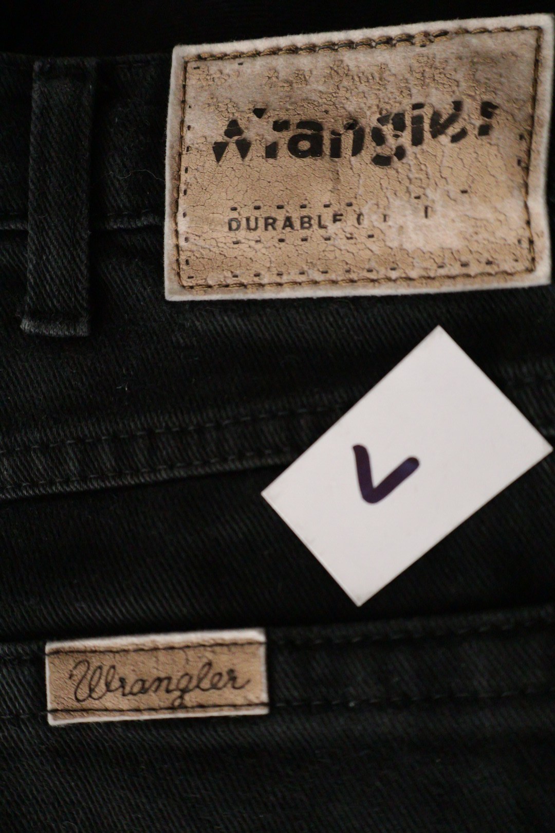 Wrangler – blugi – etichetă – second-hand premium