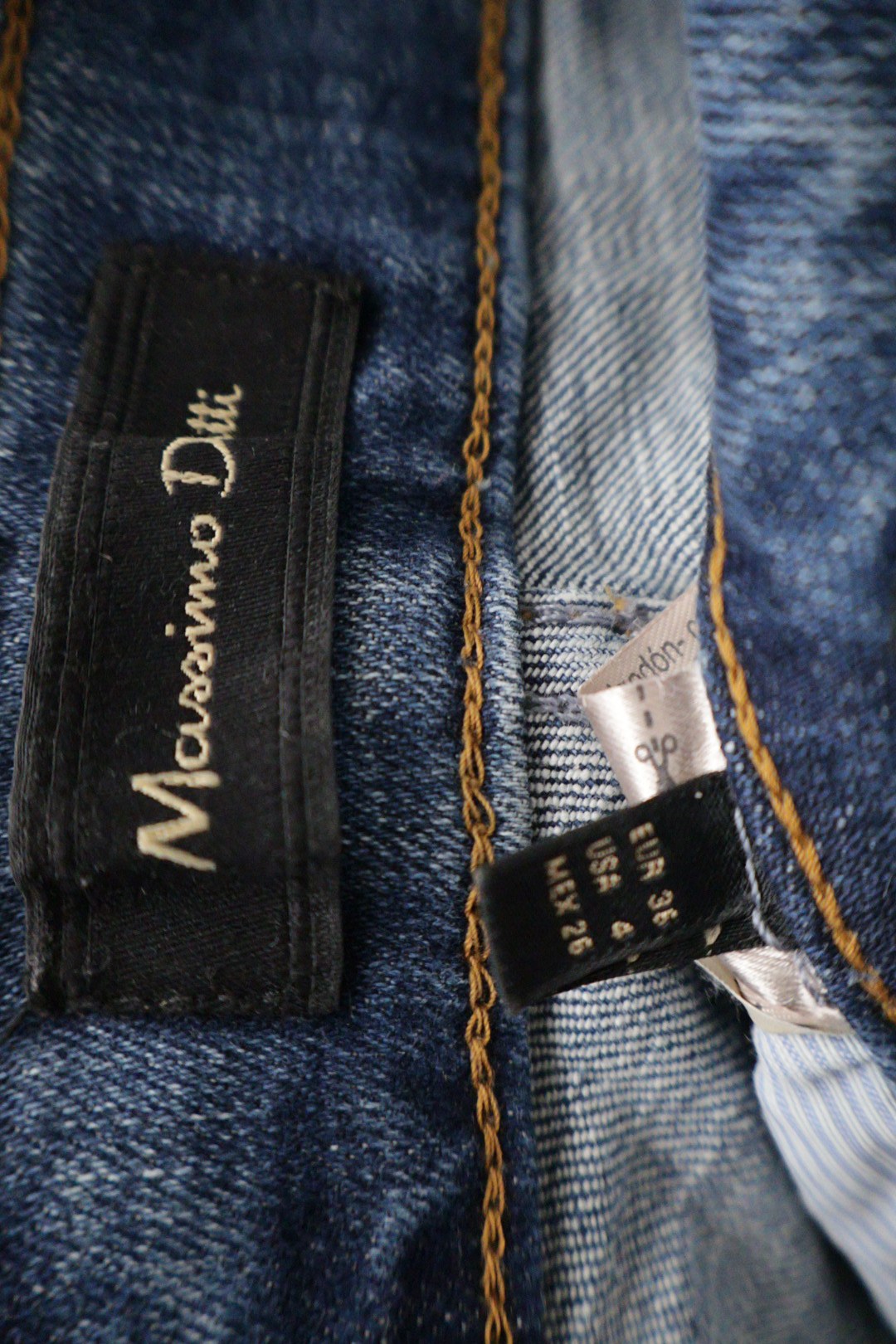 Massimo Dutti – blugi – etichetă – second-hand premium