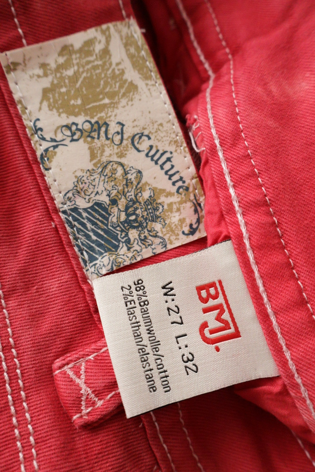 BMJ Culture – blugi – etichetă – second-hand premium