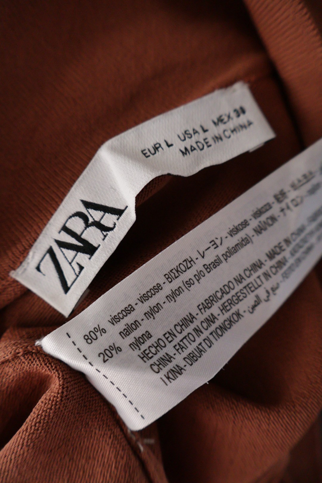 ZARA – bluză – etichetă – second-hand premium