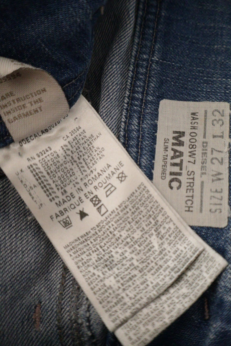 DIESEL – blugi – etichetă – second-hand premium