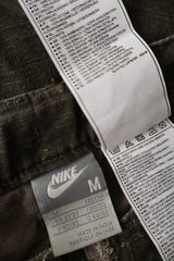 Nike – pantaloni – etichetă – second-hand premium