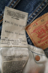 Levi's – blugi – etichetă – second-hand premium