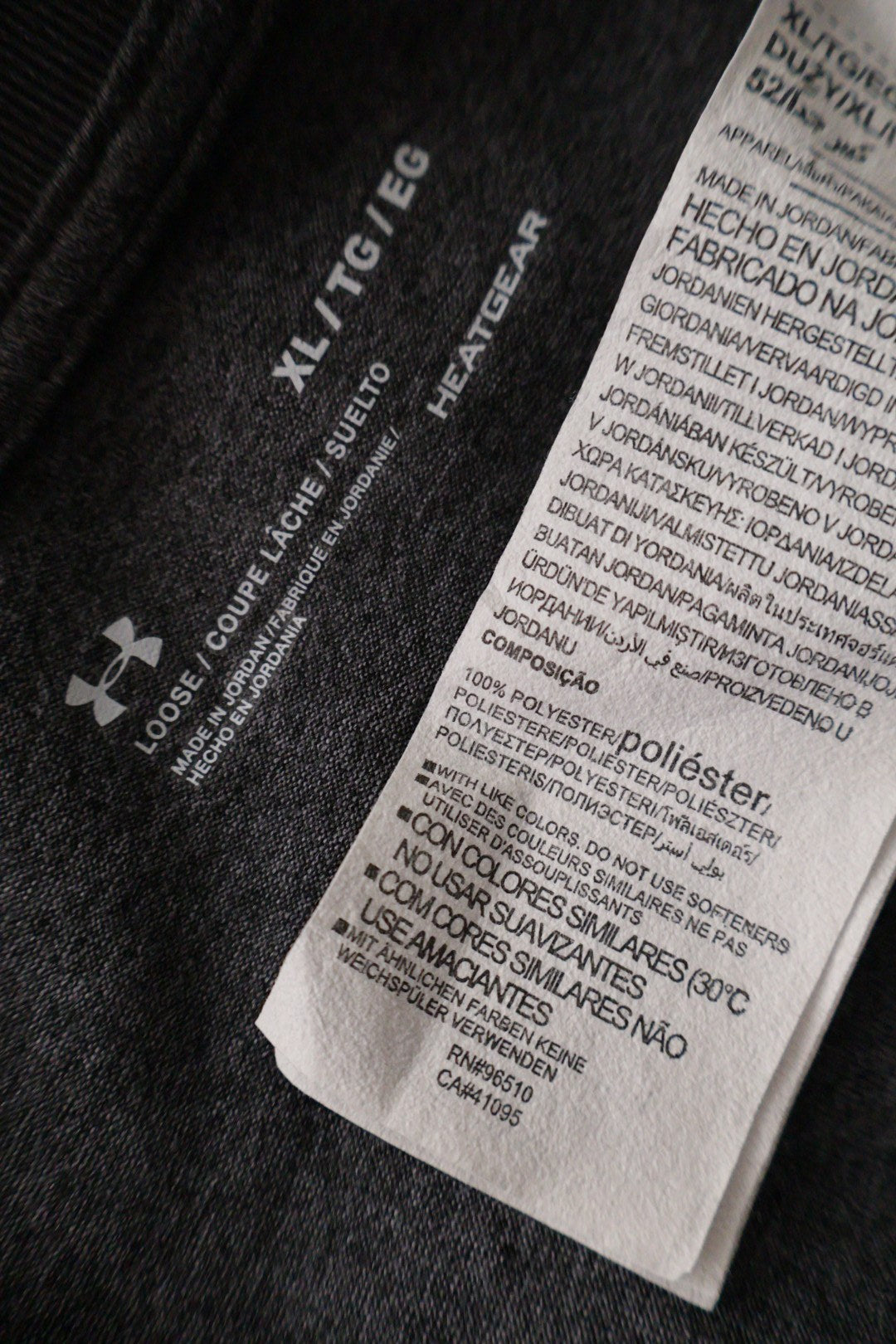 Under Armour – tricou – etichetă – second-hand premium