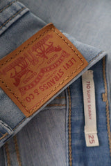 Levi's – blugi – etichetă – second-hand premium