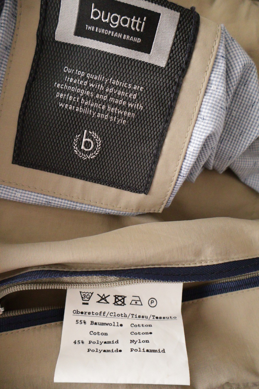 bugatti – geacă – etichetă – second-hand premium