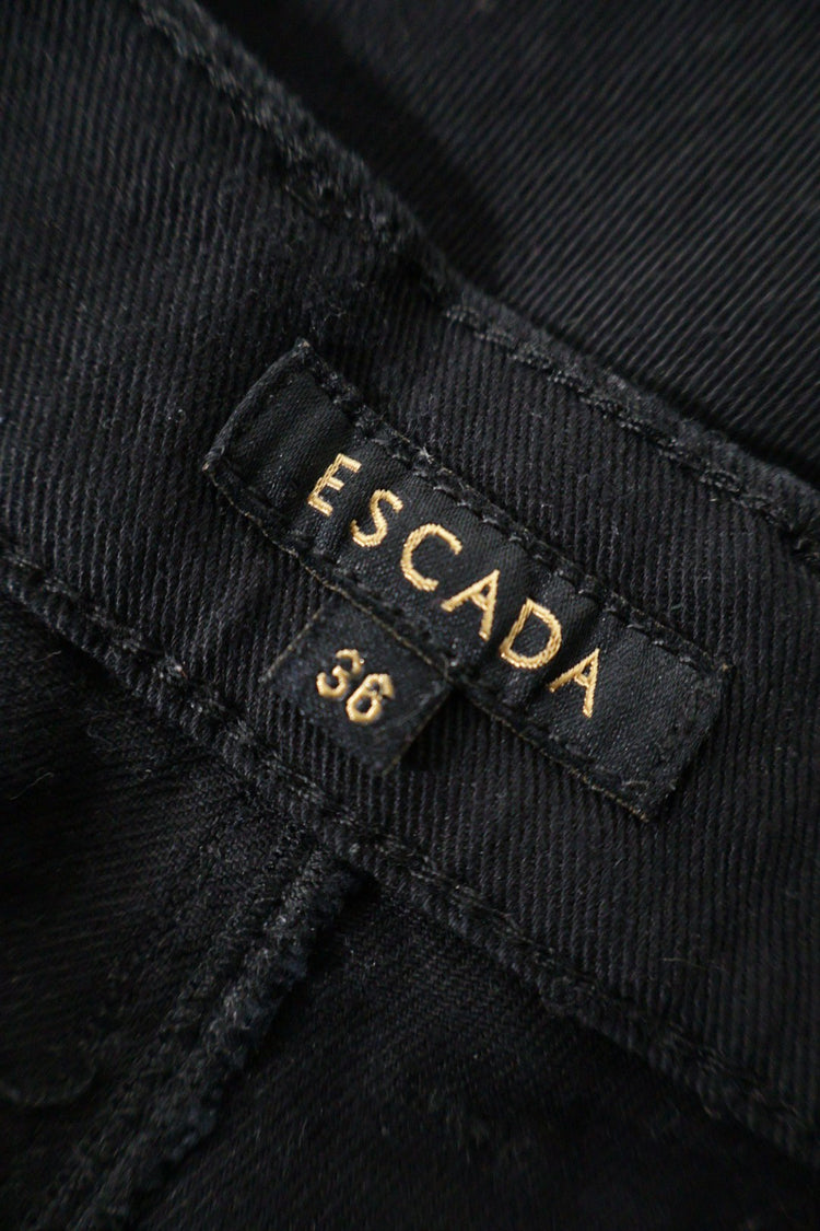 ESCADA – blugi – etichetă – second-hand premium