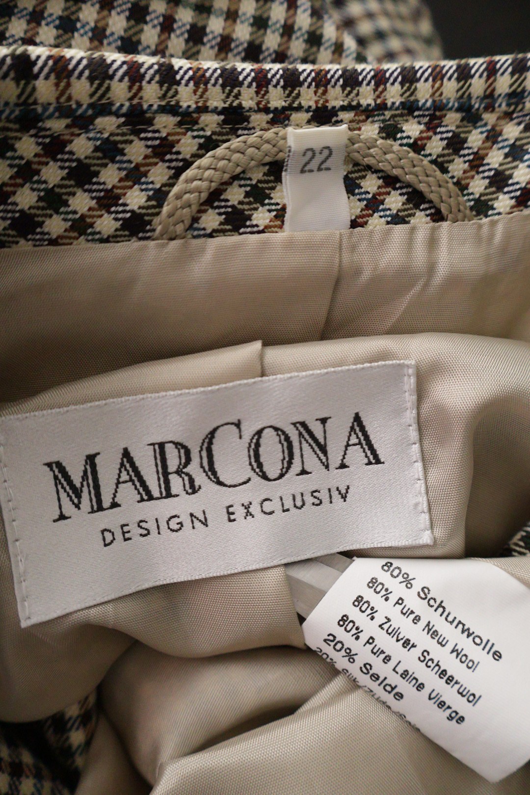 MARCONA – sacou – etichetă – second-hand premium