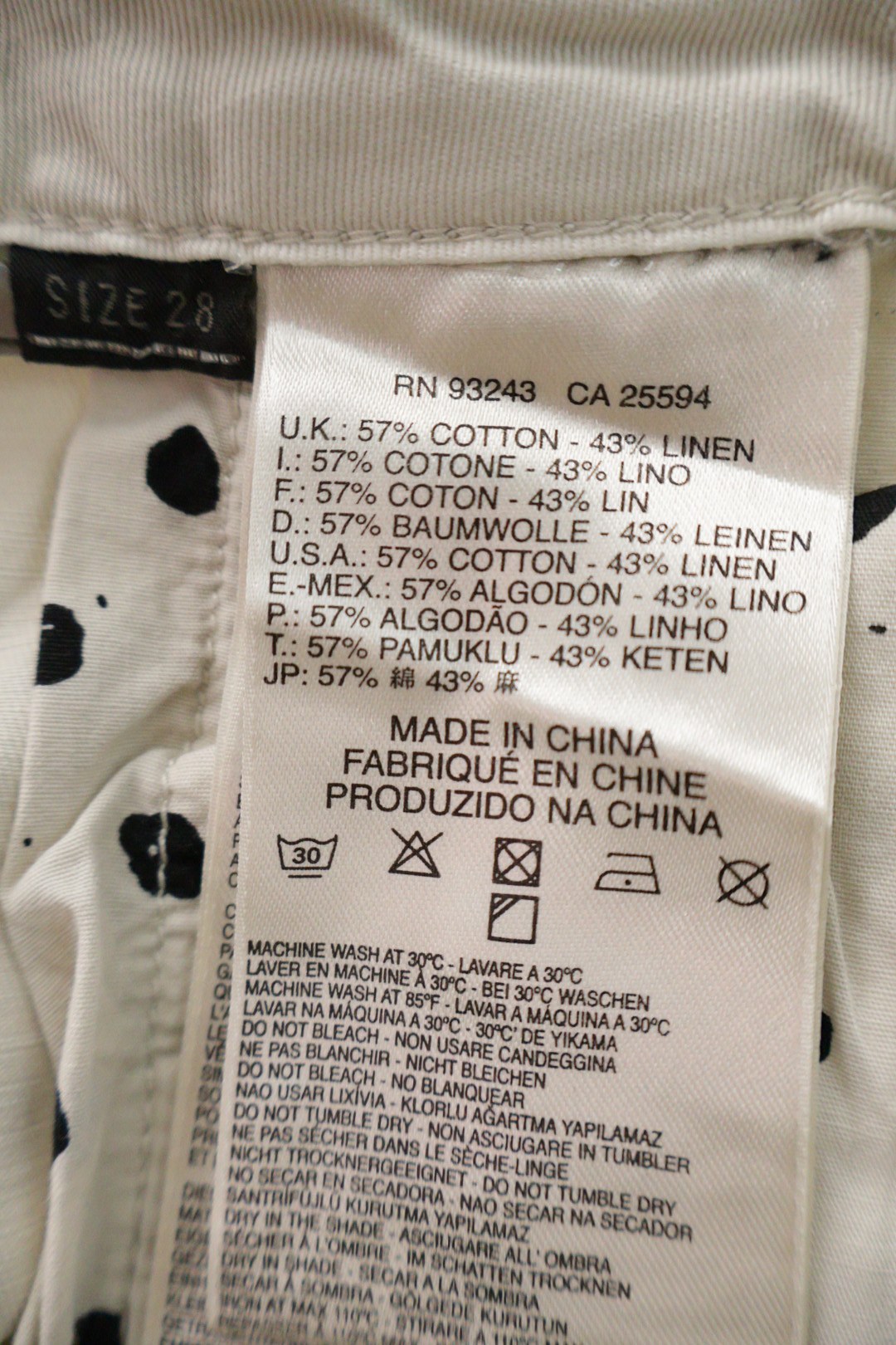 DIESEL – blugi – etichetă – second-hand premium