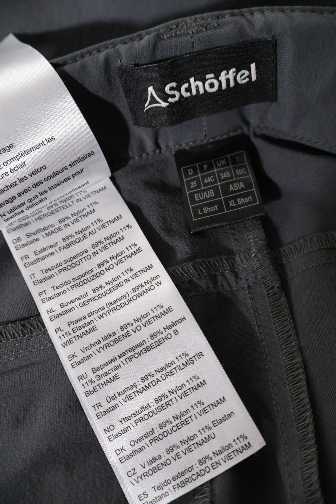 Schoffel – pantaloni scurți – etichetă – second-hand premium