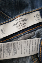Abercrombie & Fitch – blugi – etichetă – second-hand premium