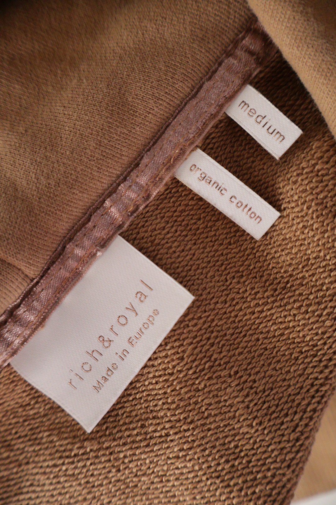 rich&royal – bluză – etichetă – second-hand premium