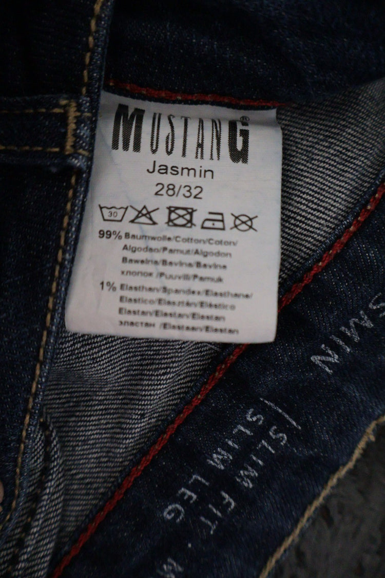 MUSTANG – blugi – etichetă – second-hand premium