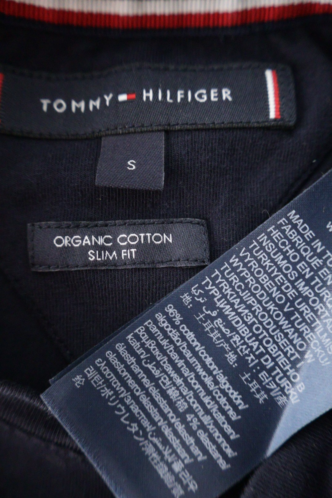 TOMMY HILFIGER – bluză – etichetă – second-hand premium