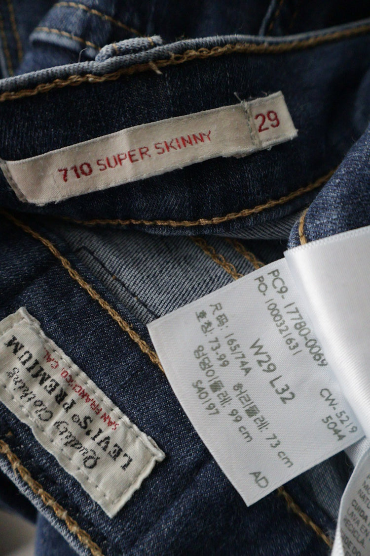 LEVI'S PREMIUM – blugi – etichetă – second-hand premium