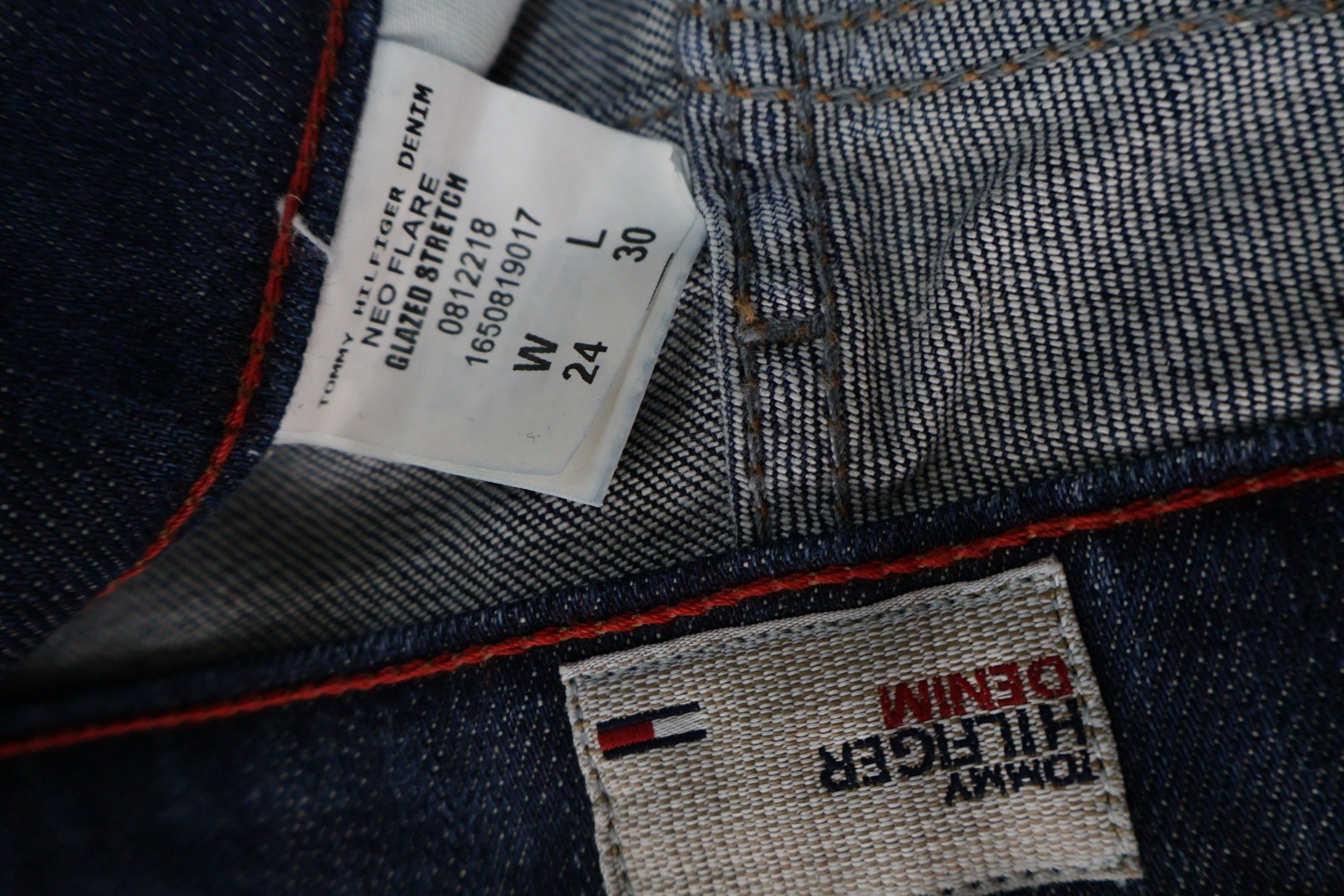 tommy hilfiger – blugi – etichetă – second-hand premium