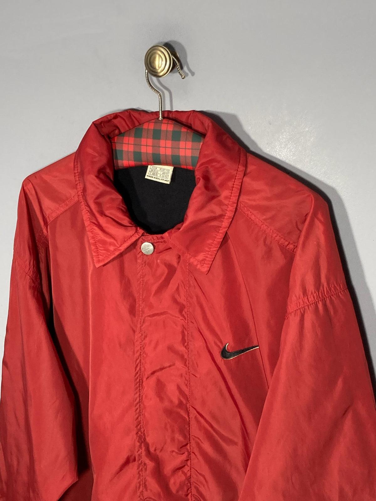 Geaca Nike - marimea M (Oversize) - Intre Umerase