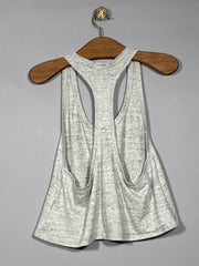 Maieu Nike - marimea M - Intre Umerase