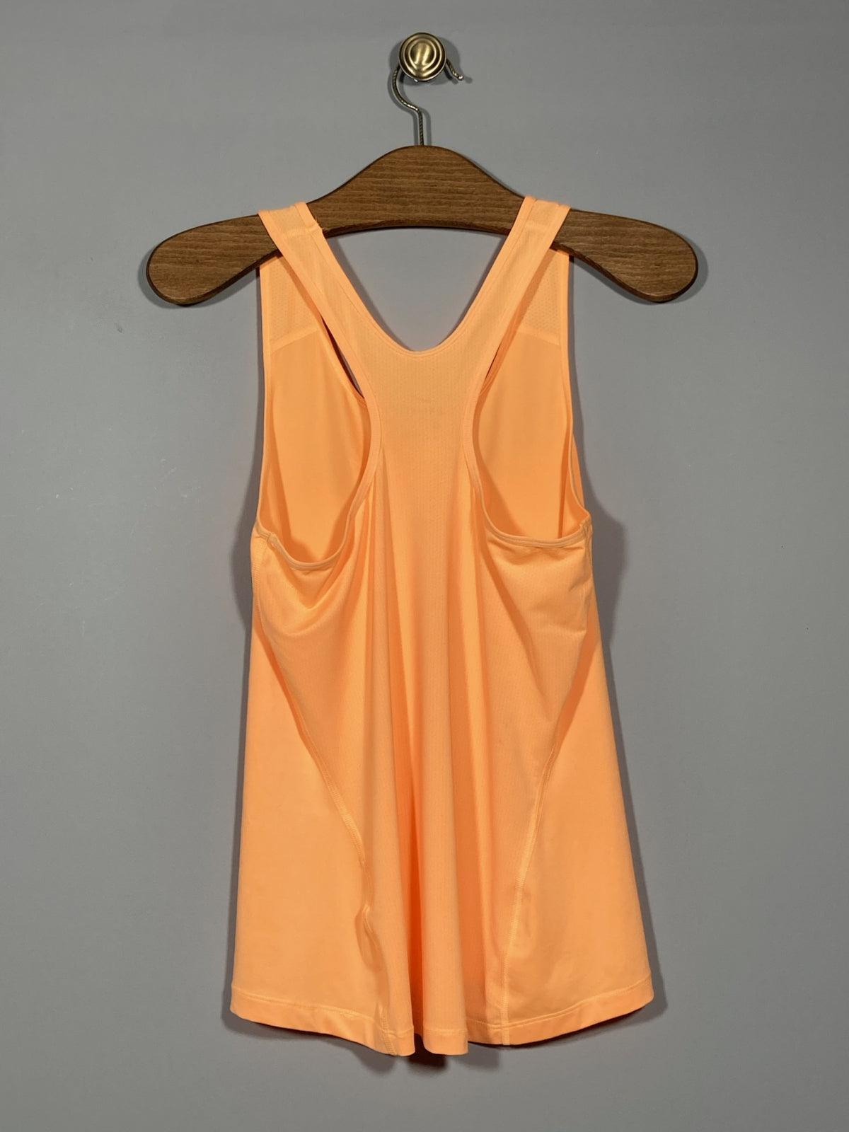 Maieu Nike - marimea M - Intre Umerase