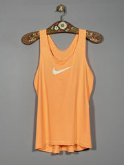 Maieu Nike - marimea M - Intre Umerase