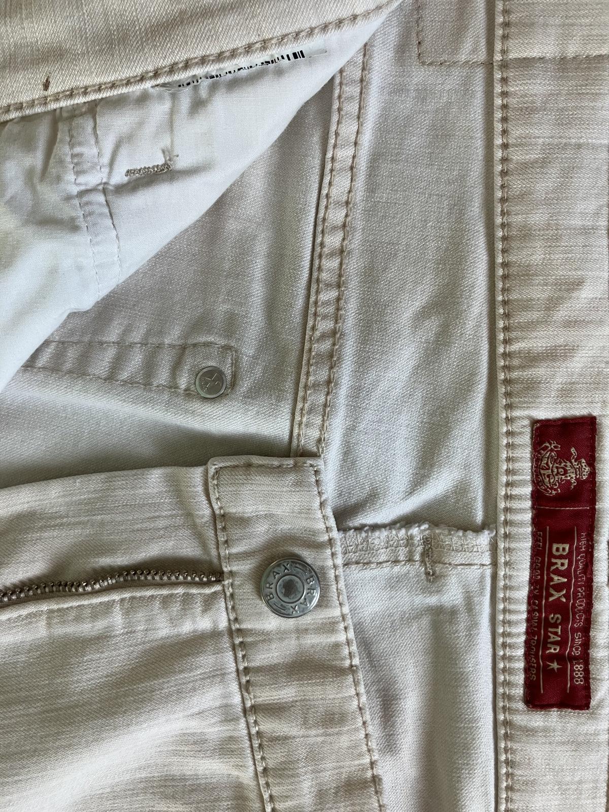 Pantaloni Brax - marimea XL - Intre Umerase