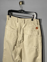 Pantaloni Hugo Boss - marimea M - Intre Umerase
