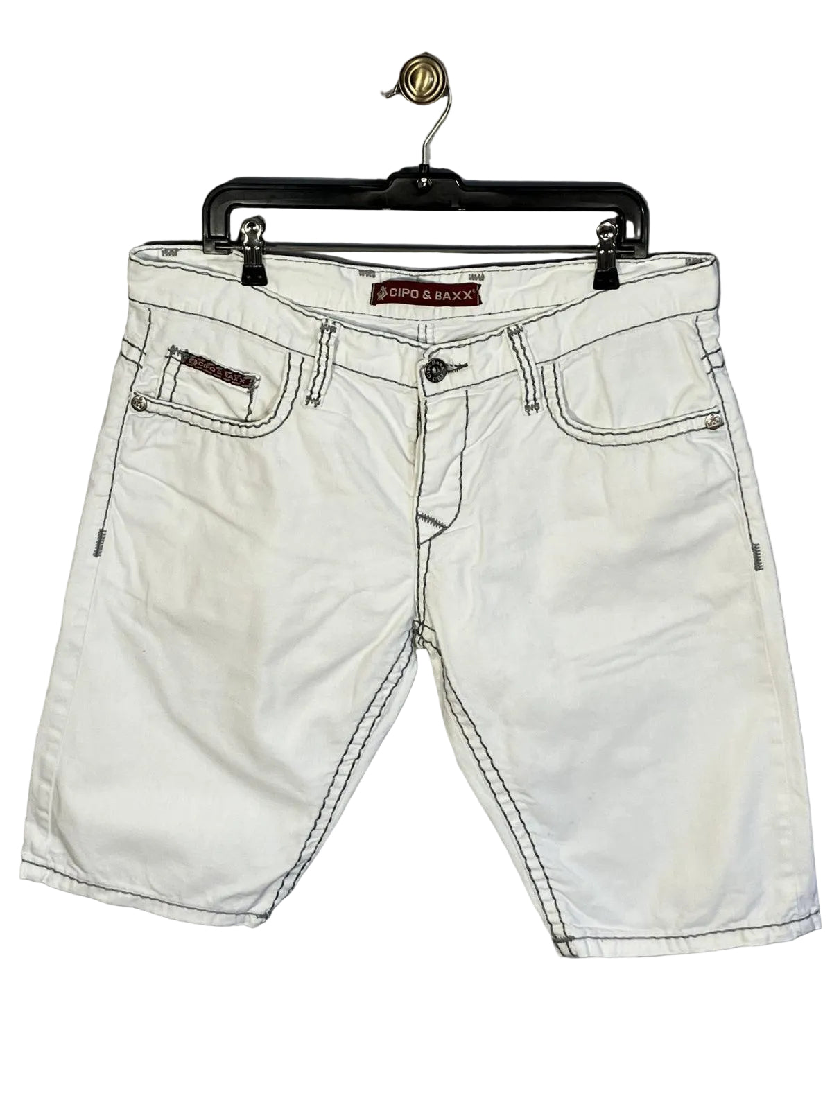 Pantaloni scurti Cipo&Braxx - marimea W36 - L/XL - Intre Umerase